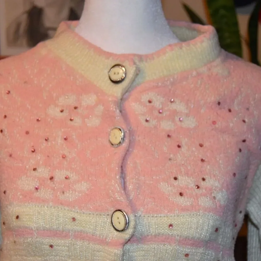 Vintage 1970s Kanchan Cardigan Sweater Beaded Front Pink Cream Size Small